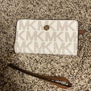 Michael Kors White, tan & Gold MK wallet wristlet